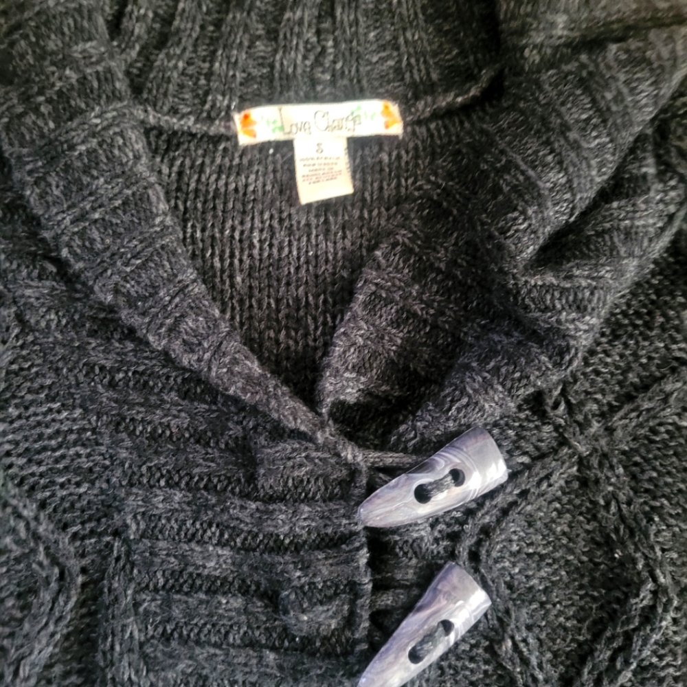 Sweater - Picture 2 of 2